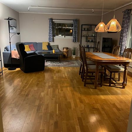 Appartamento Fantastisk Utsikt! Gratis Parkering Tromsø Esterno foto